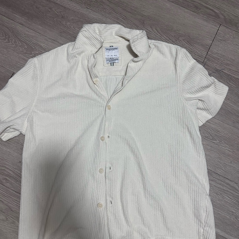 Denim & Flower Men's Cream Textured Short Sleeve Button Shirt